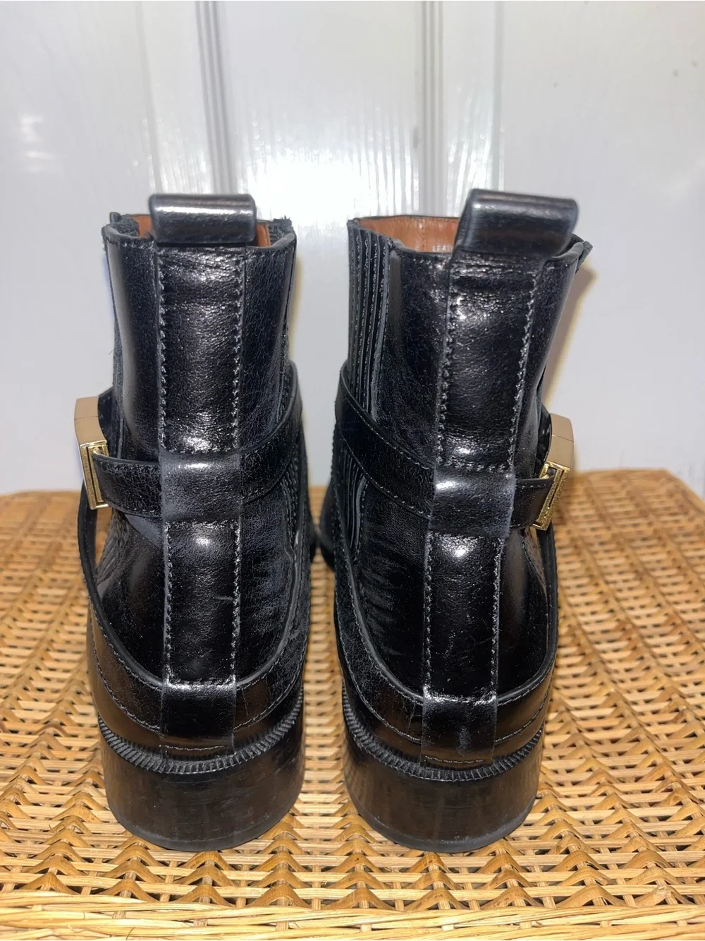 TORY BURCH T Hardware leather Chelsea boots in Perfect Black